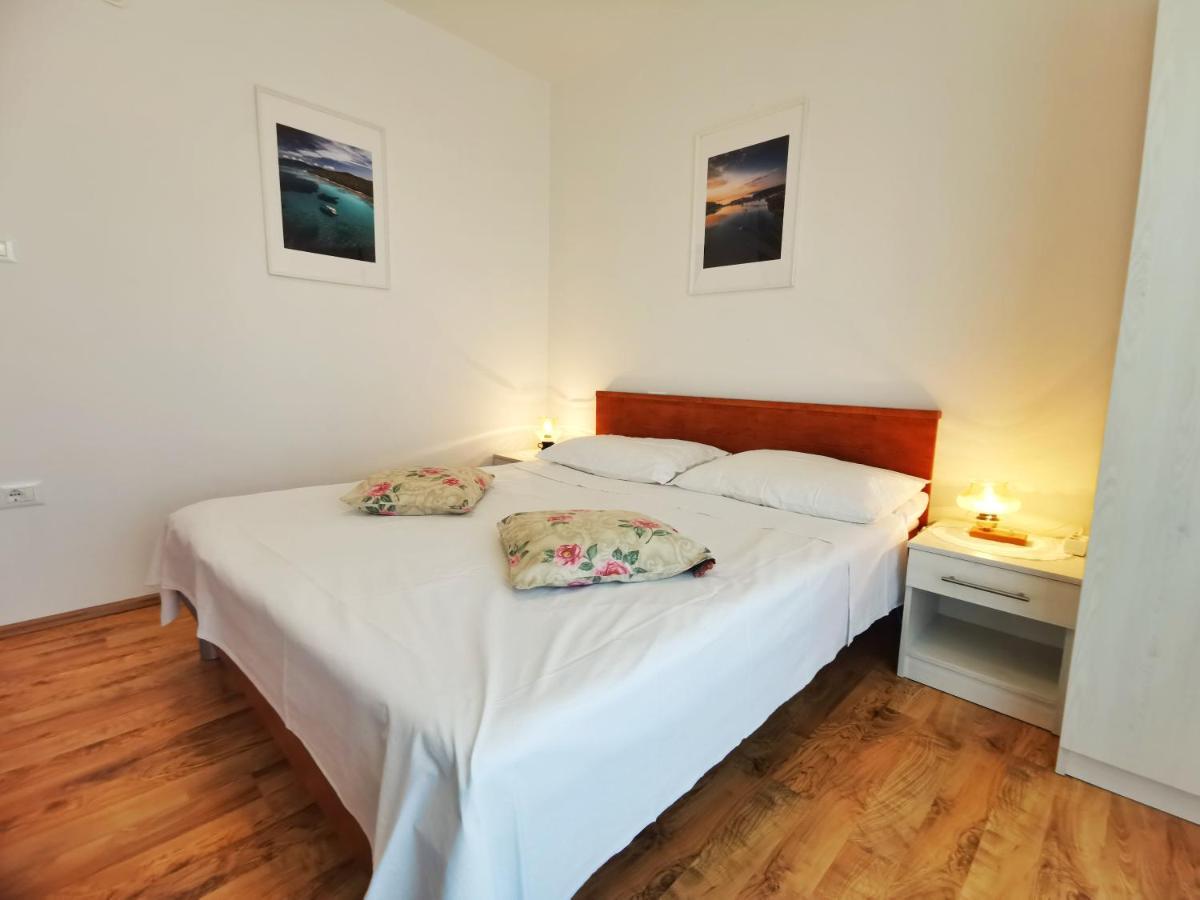 Apartments Sokolic Nerezine Εξωτερικό φωτογραφία