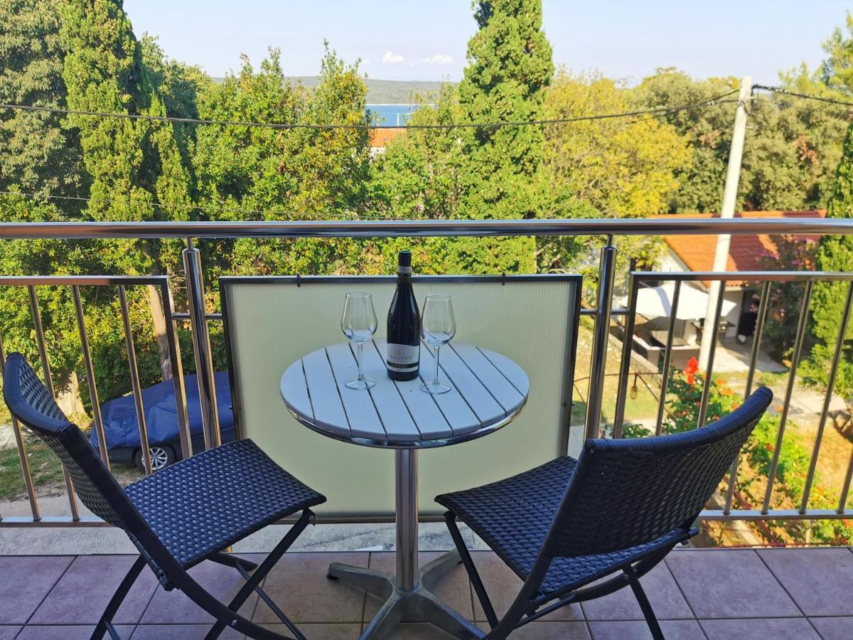 Apartments Sokolic Nerezine Εξωτερικό φωτογραφία
