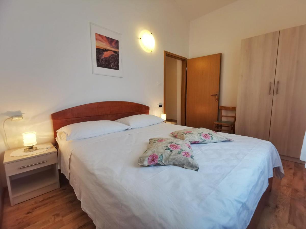 Apartments Sokolic Nerezine Εξωτερικό φωτογραφία