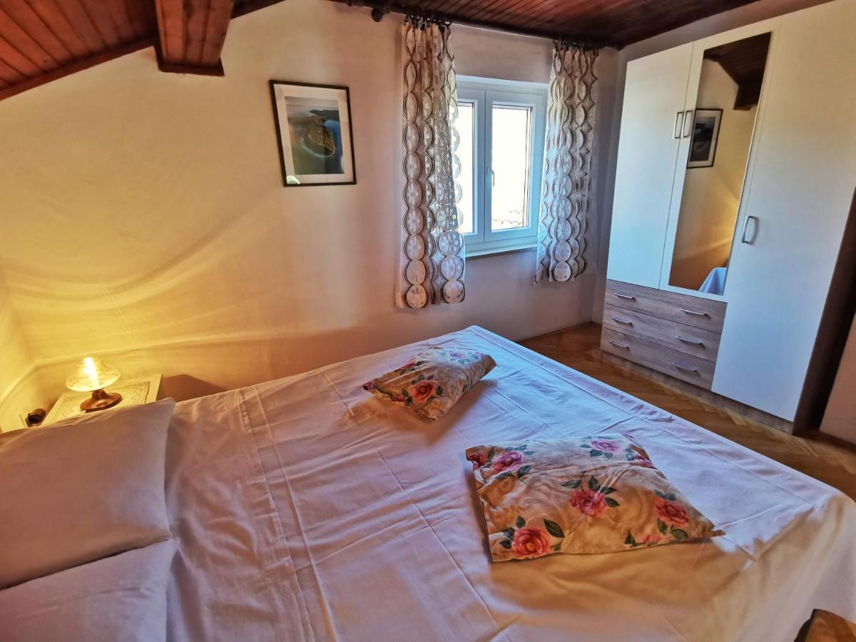 Apartments Sokolic Nerezine Εξωτερικό φωτογραφία